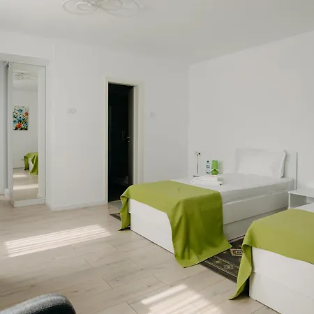Ferienwohnung Stepo Sunset Bukarest Exterior foto